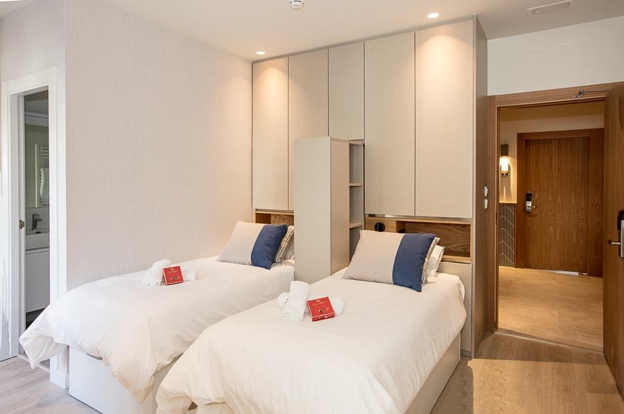Sercotel El Balcon De La Bahia Suites Сантандер Экстерьер фото