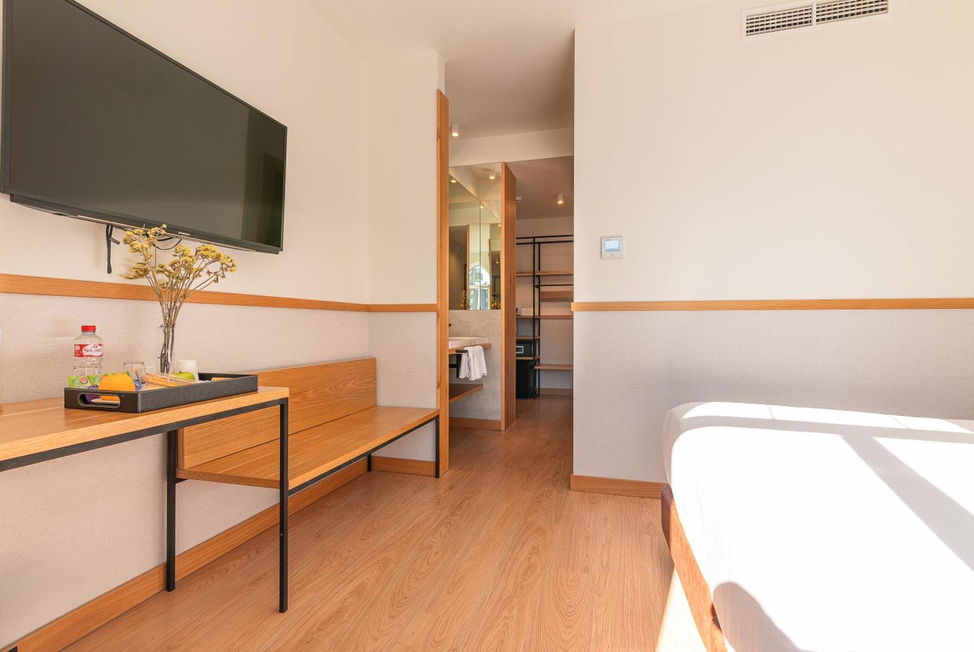Sercotel El Balcon De La Bahia Suites Сантандер Экстерьер фото