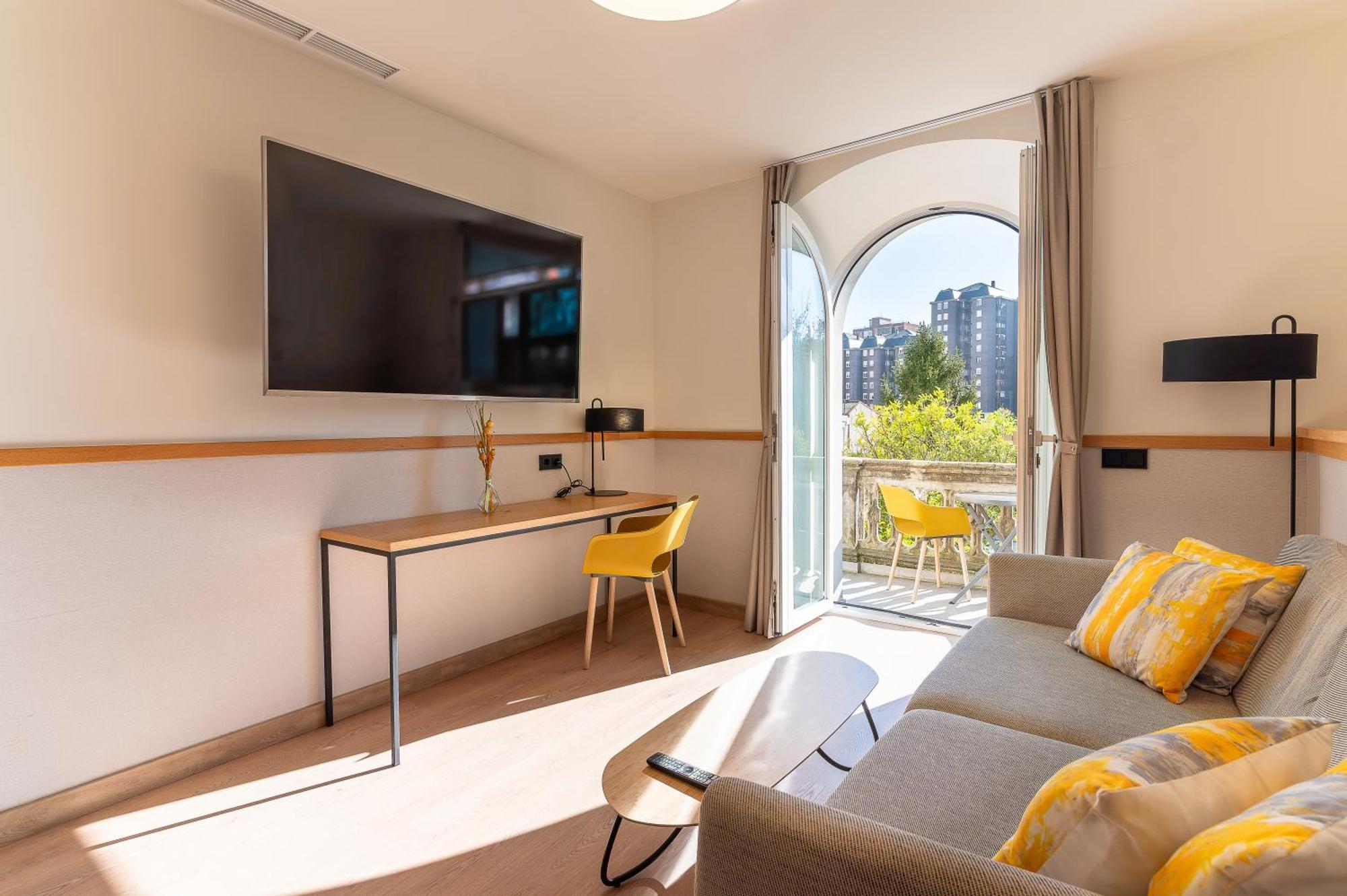 Sercotel El Balcon De La Bahia Suites Сантандер Экстерьер фото