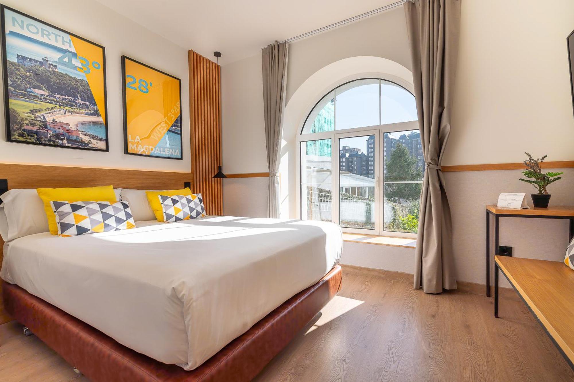 Sercotel El Balcon De La Bahia Suites Сантандер Экстерьер фото